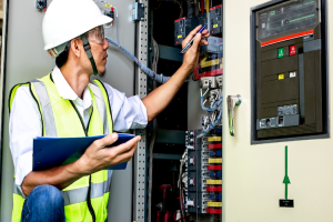 electrical-inspection-with-inspector